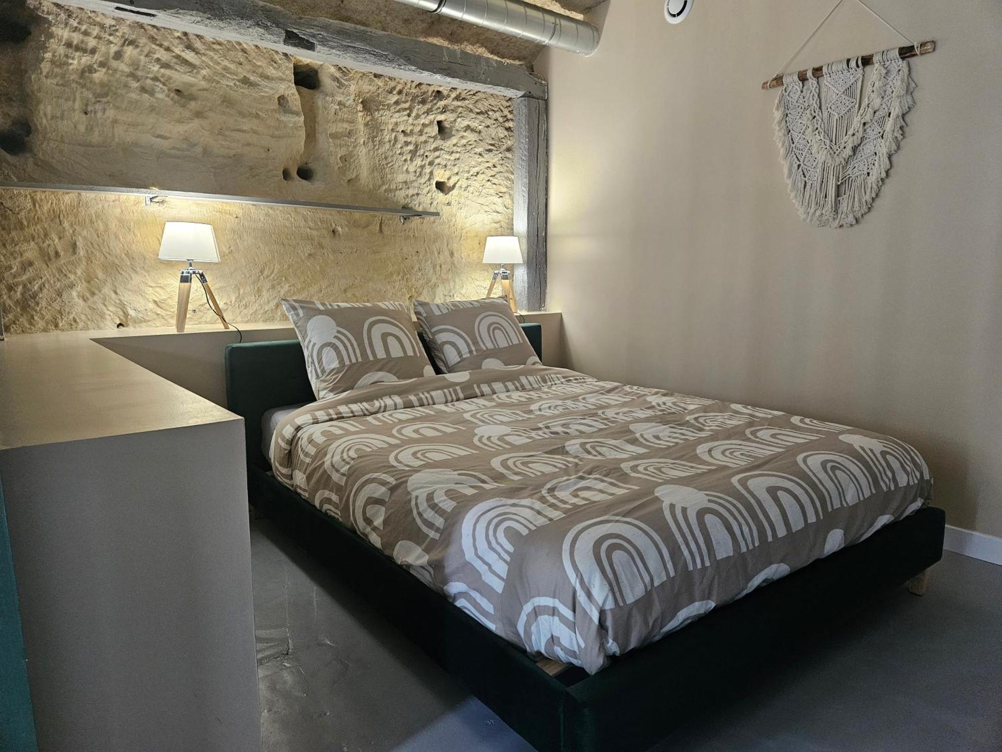 Appartement The Sweet Cave à Saint-Étienne-de-Chigny Extérieur photo